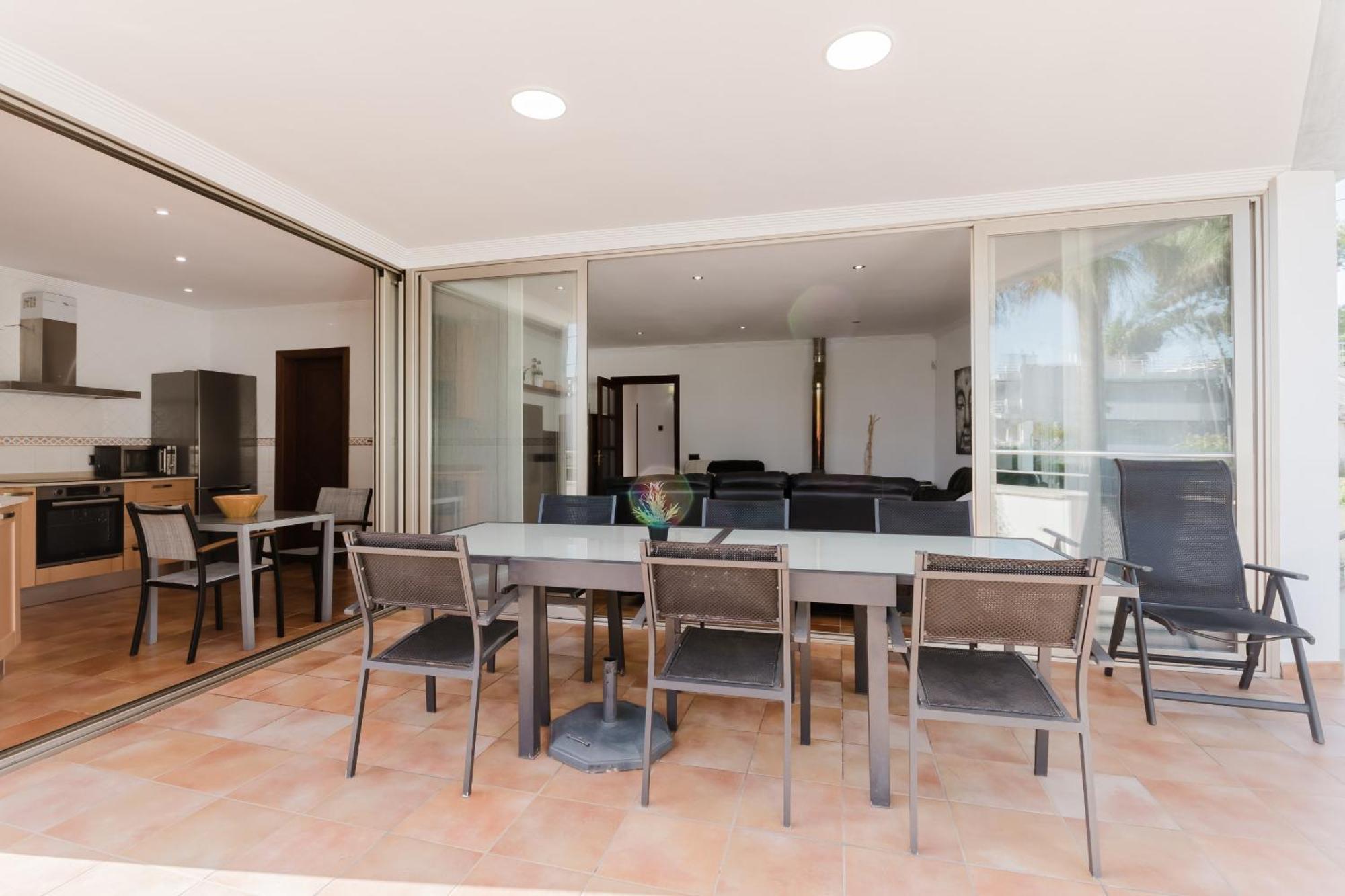 Coll Villa