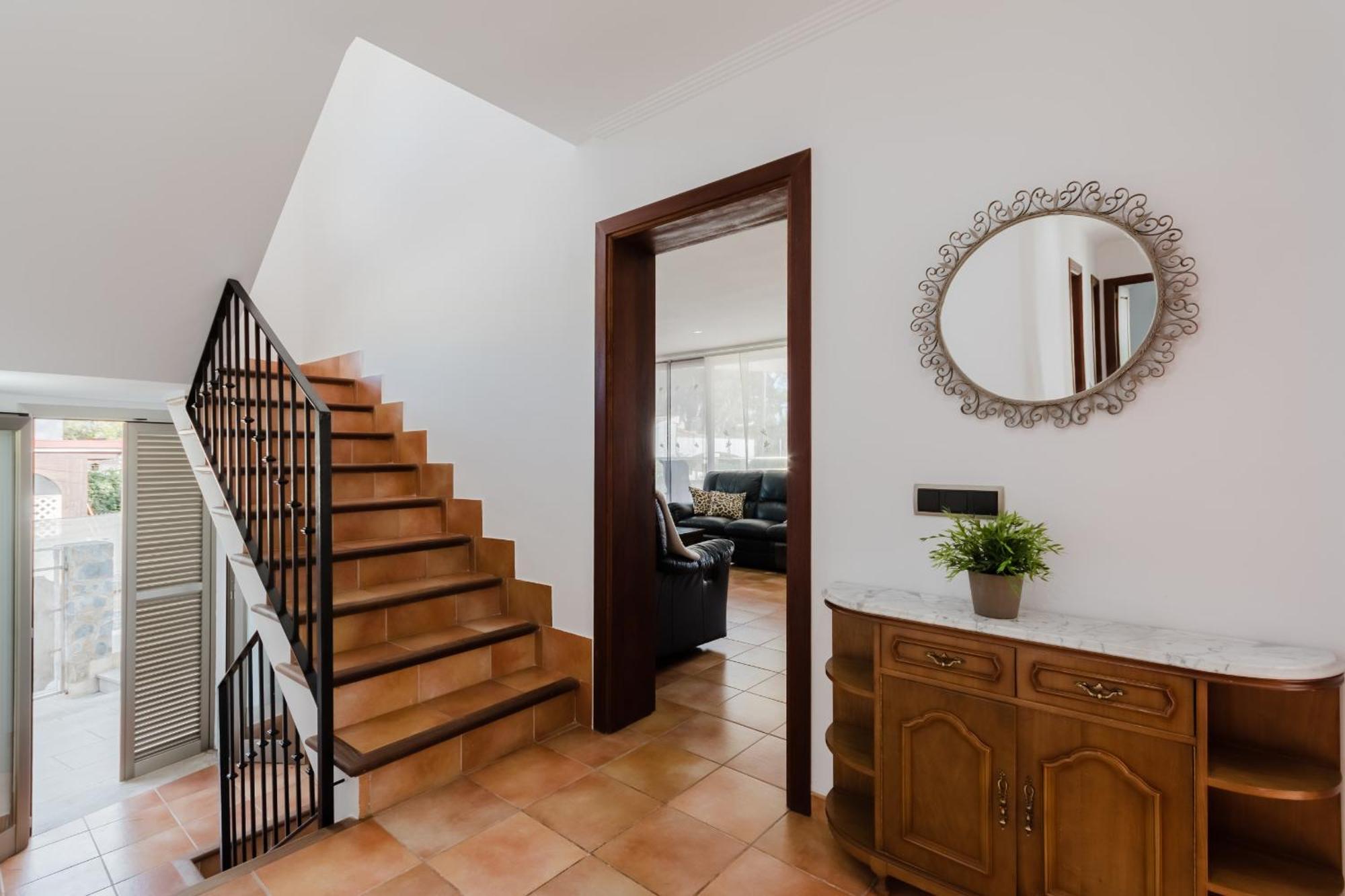 Coll Villa *